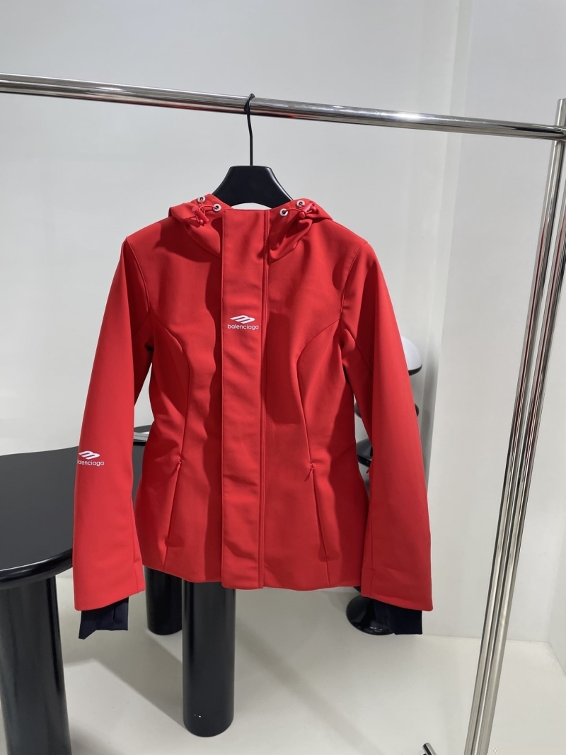 Ba*len*cia*ga coats